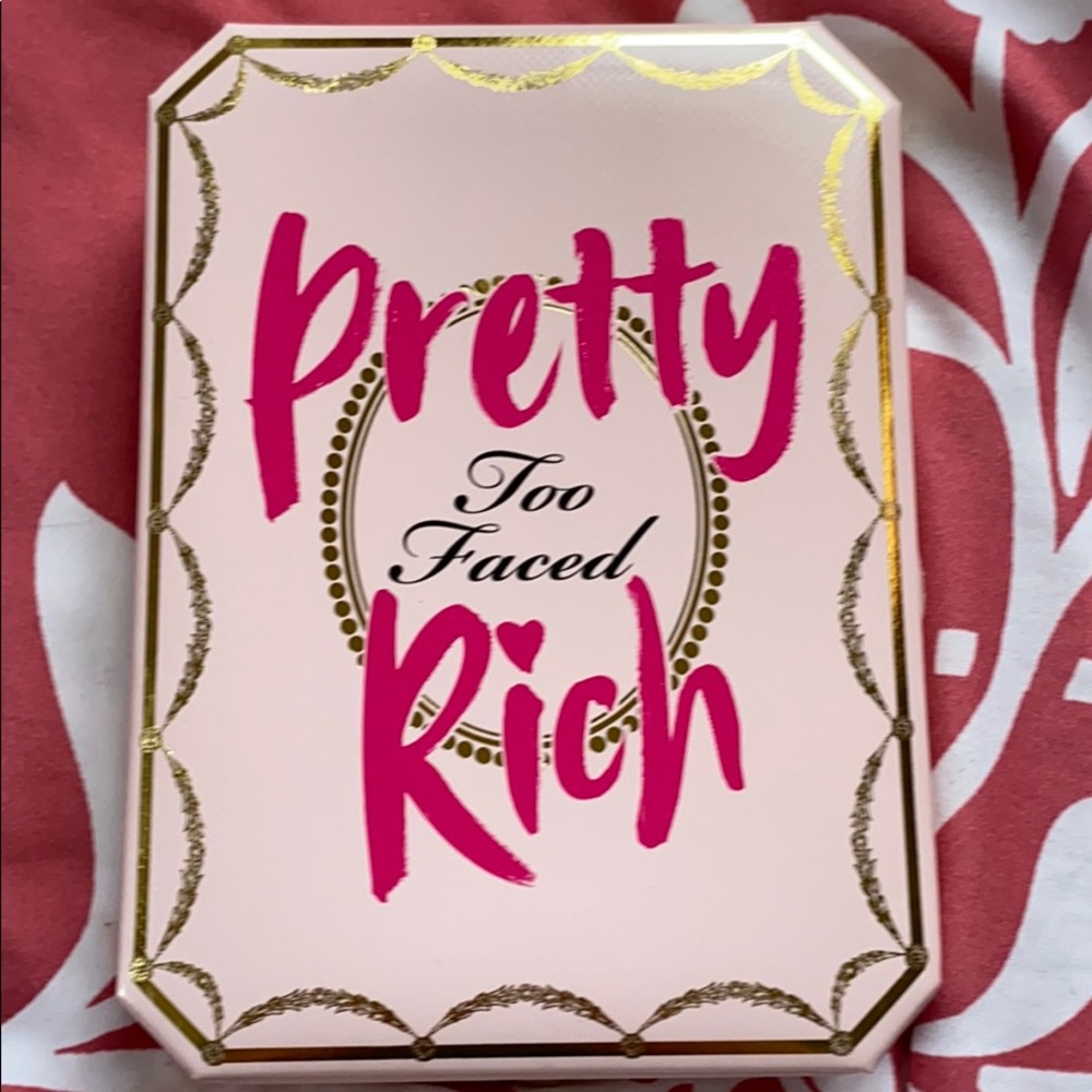 Too Faced Pretty Rich palette